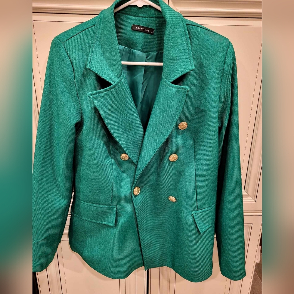 Jacket - Picture 5 of 5